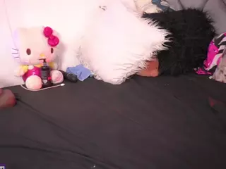 crystalcherr's Live Sex Cam Show