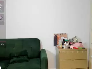 naomixjones's Live Sex Cam Show