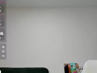naomixjones's Live Sex Cam Show