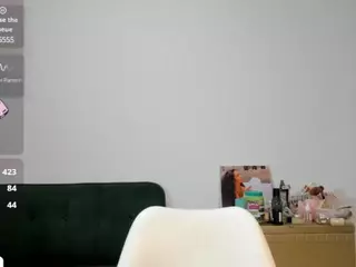 naomixjones's Live Sex Cam Show