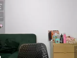 naomixjones's Live Sex Cam Show