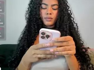 naomixjones's Live Sex Cam Show