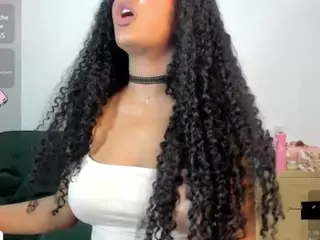 naomixjones's Live Sex Cam Show