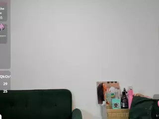naomixjones's Live Sex Cam Show