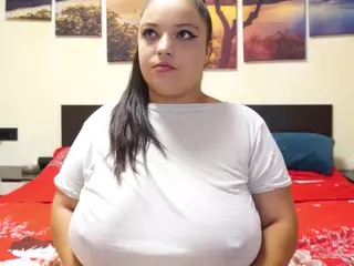 adellineee's Live Sex Cam Show