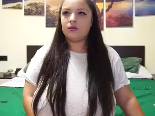 adellineee's Live Sex Cam Show