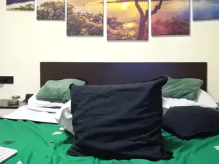 adellineee's Live Sex Cam Show