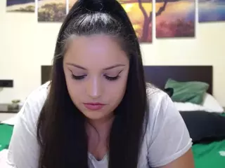 adellineee's Live Sex Cam Show
