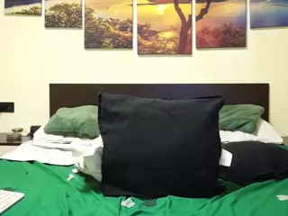adellineee's Live Sex Cam Show