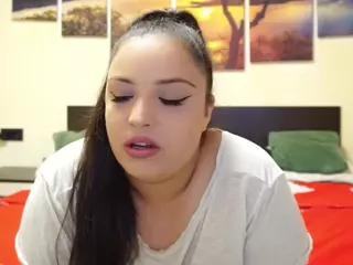adellineee's Live Sex Cam Show