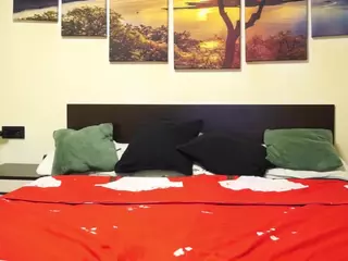 adellineee's Live Sex Cam Show