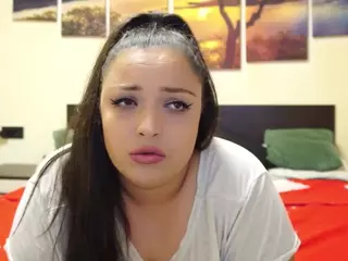 adellineee's Live Sex Cam Show