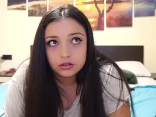 adellineee's Live Sex Cam Show