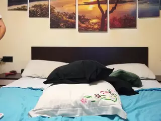 adellineee's Live Sex Cam Show