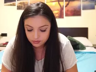 adellineee's Live Sex Cam Show