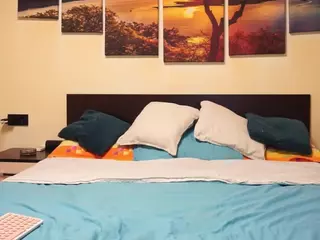 adellineee's Live Sex Cam Show