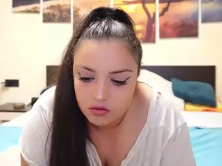 adellineee's Live Sex Cam Show
