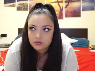 adellineee's Live Sex Cam Show