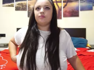 adellineee's Live Sex Cam Show