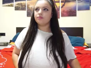 adellineee's Live Sex Cam Show