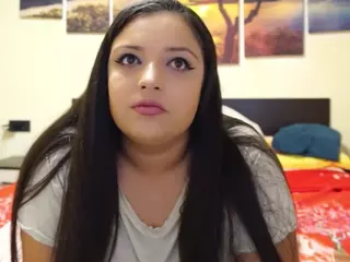 adellineee's Live Sex Cam Show