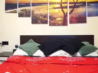 adellineee's Live Sex Cam Show
