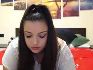 adellineee's Live Sex Cam Show