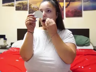 adellineee's Live Sex Cam Show