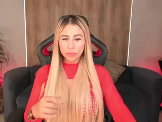 kyliecooper's Live Sex Cam Show