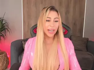 kyliecooper's Live Sex Cam Show