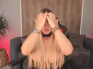 kyliecooper's Live Sex Cam Show