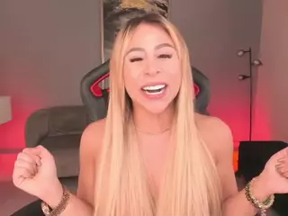kyliecooper's Live Sex Cam Show
