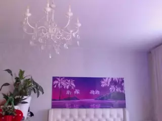 STRIPIRELLA's Live Sex Cam Show