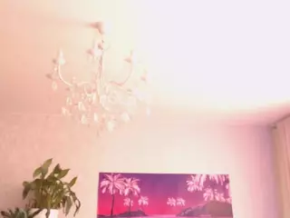 STRIPIRELLA's Live Sex Cam Show