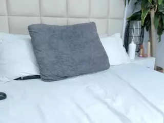 Cristal's Live Sex Cam Show