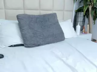 Cristal's Live Sex Cam Show