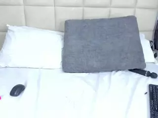 Cristal's Live Sex Cam Show