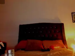 WowMature's Live Sex Cam Show