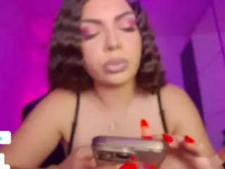 yssadiamond's Live Sex Cam Show