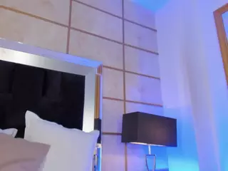Julieta Wild's Live Sex Cam Show