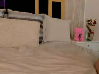 Julieta Wild's Live Sex Cam Show