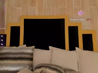 Julieta Wild's Live Sex Cam Show