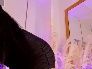 Julieta Wild's Live Sex Cam Show