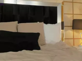 Julieta Wild's Live Sex Cam Show