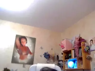 kendramom's Live Sex Cam Show