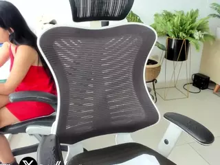 emilybrowm's Live Sex Cam Show
