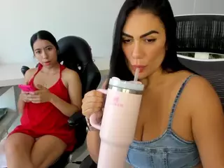 emilybrowm's Live Sex Cam Show
