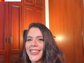 agustinasaenz's Live Sex Cam Show