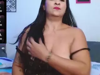 AlessiaMoon's Live Sex Cam Show