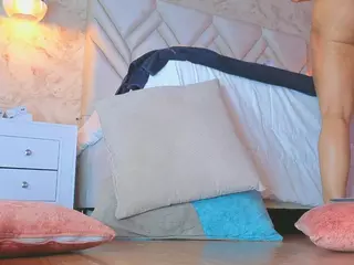 kyle2050's Live Sex Cam Show